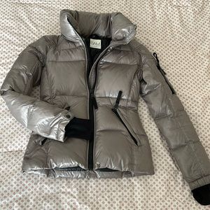 SAM. New York silver puffer jacket